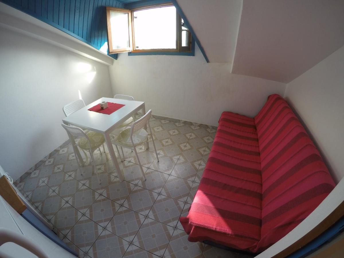 Apartment Orange Apartment's Repic