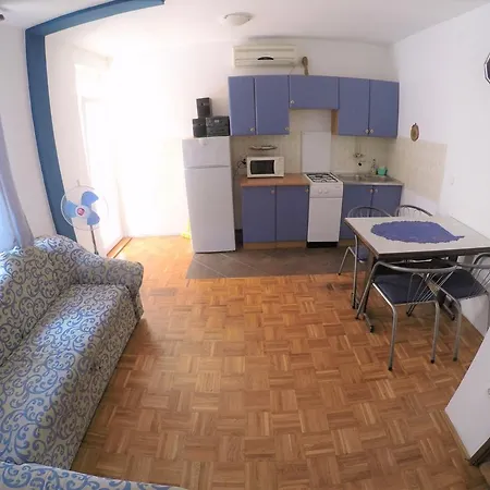 Orange City Apartment'S Repic Biograd Na Moru Exterior photo